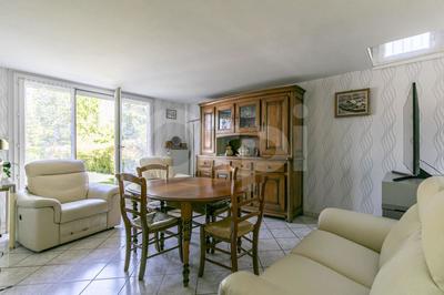 Maison - 87 m² - 4 pièces