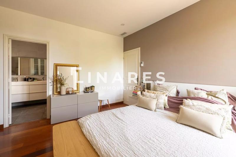 Maison - 166 m² - 5 pièces