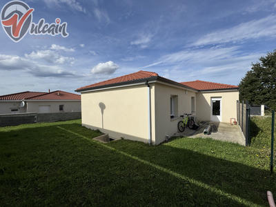 Maison - 100 m² - 4 pièces