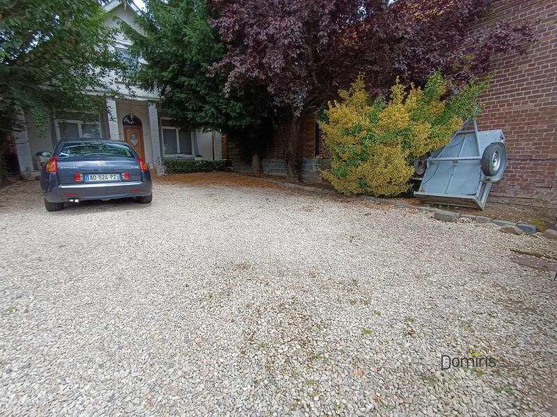 Maison - 182 m² - 7 pièces