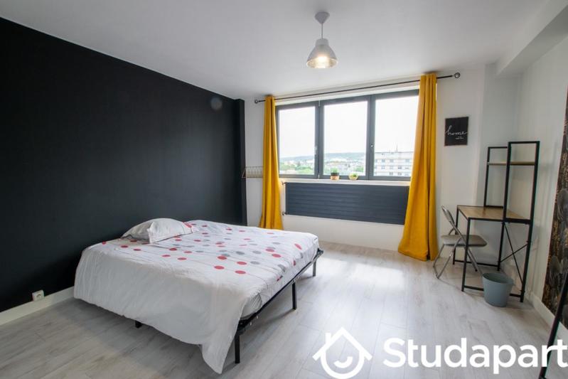 Chambre - 15 m² - 1 pièce