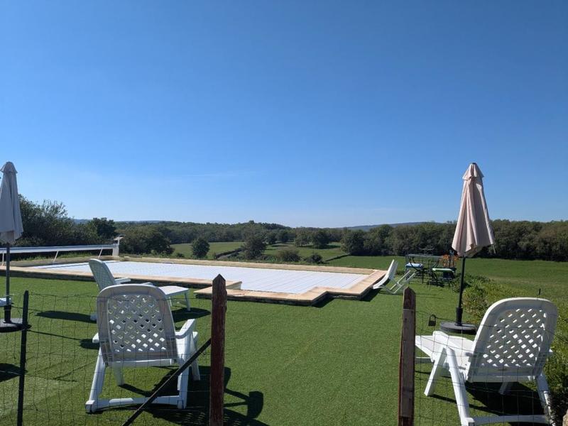 Corps de ferme - 385 m² - 17 pièces