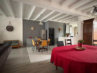 Maison - 147 m² - 5 pièces