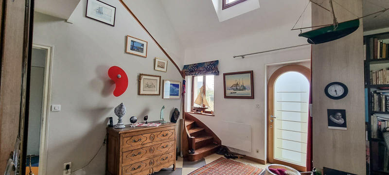 Maison - 170 m² - 5 pièces