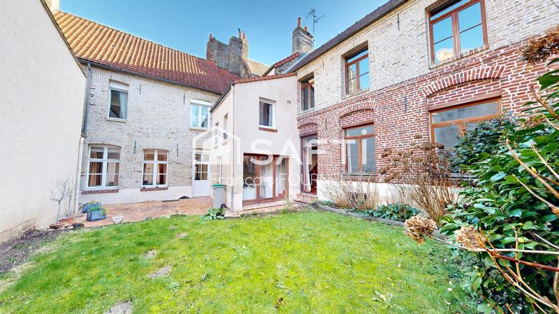 Maison - 177 m² - 7 pièces