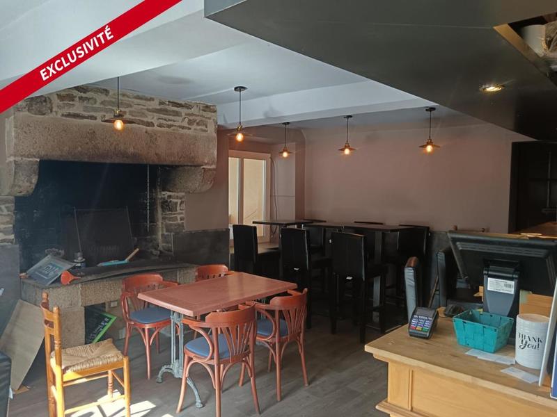 Local commercial - 256 m² - 10 pièces