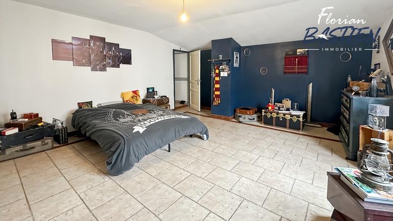 Maison - 158 m² - 5 pièces