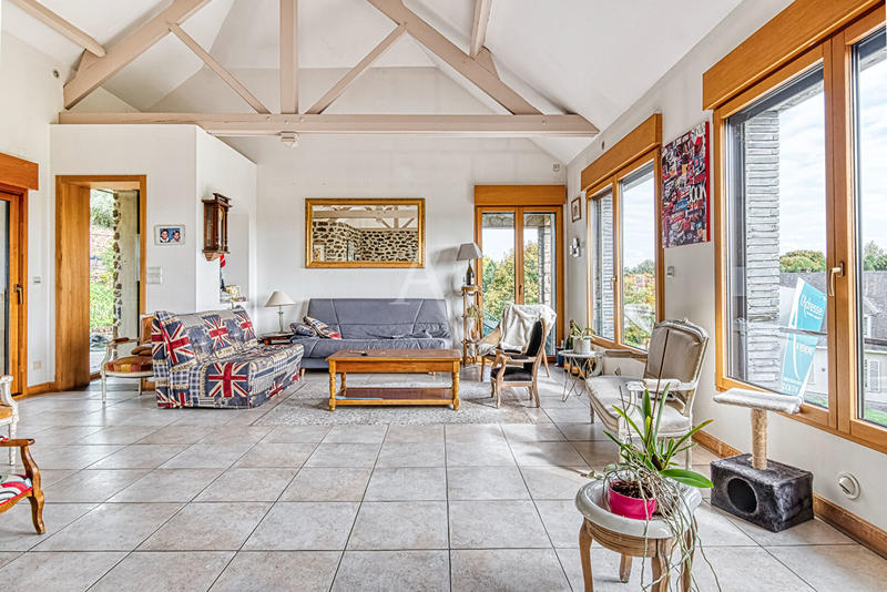 Maison - 178 m² - 6 pièces