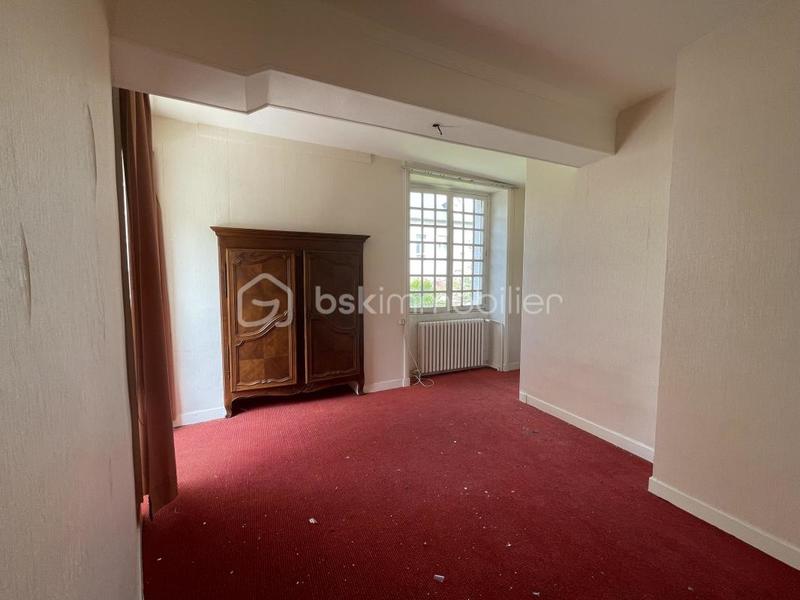 Demeure - 203 m² - 10 pièces