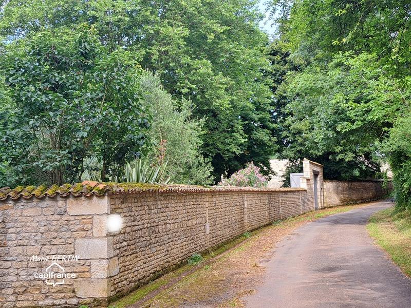 Propriété - 426 m² - 11 pièces