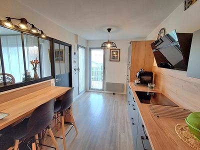 Appartement - 92 m² - 4 pièces