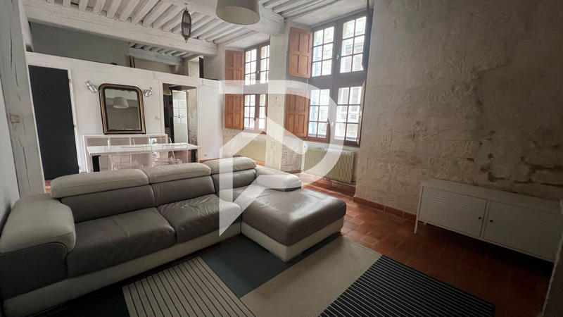 Appartement - 64 m² - 2 pièces