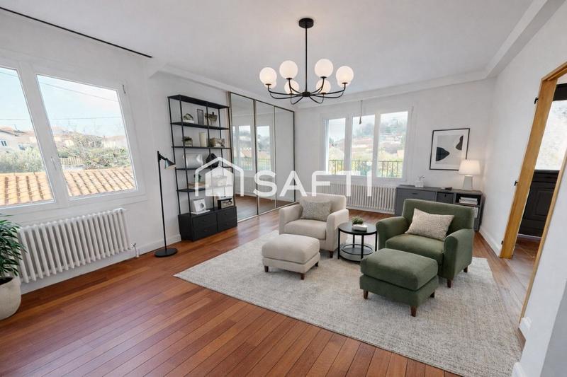 Maison - 195 m² - 7 pièces