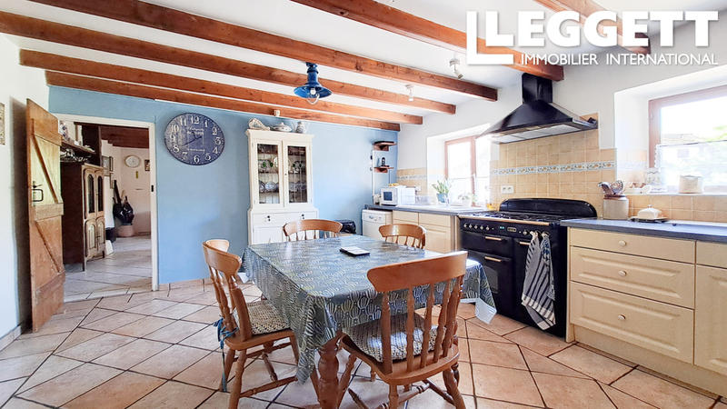 Maison - 175 m² - 8 pièces