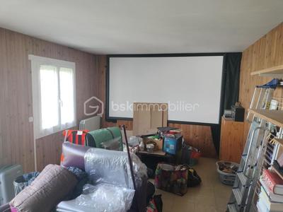 Maison - 85 m² - 4 pièces