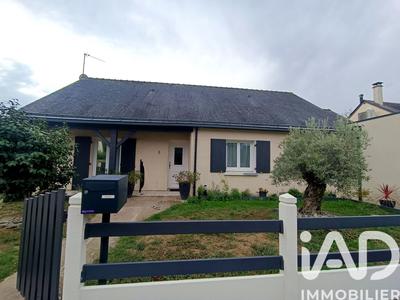 Maison - 121 m² - 5 pièces