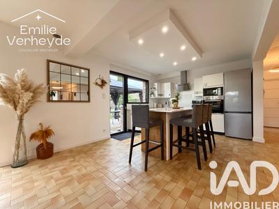 Maison - 163 m² - 8 pièces