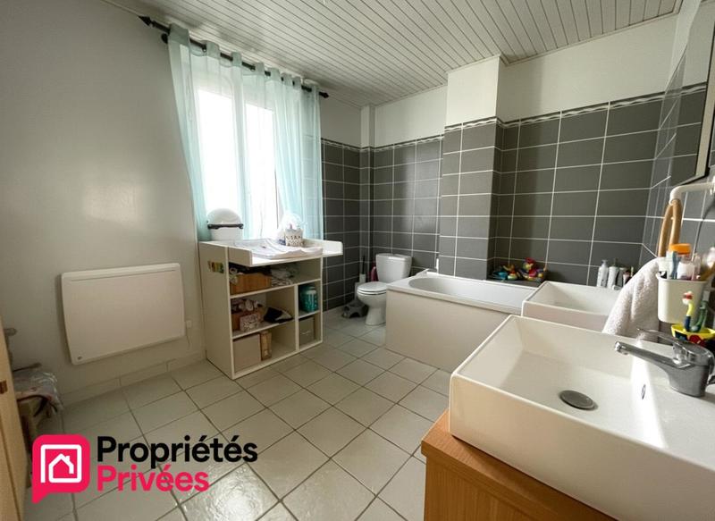 Maison - 170 m² - 6 pièces