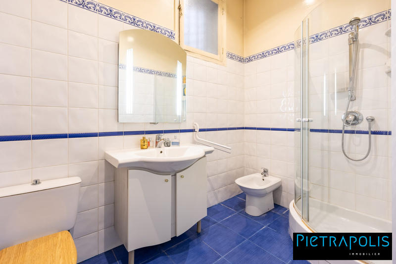 Appartement - 293 m² - 7 pièces