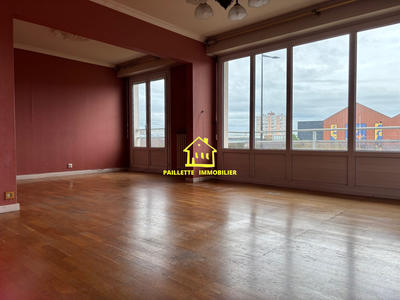 Appartement - 93 m² - 5 pièces