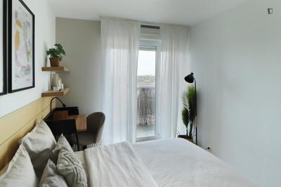 Chambre - 13 m² - 4 pièces