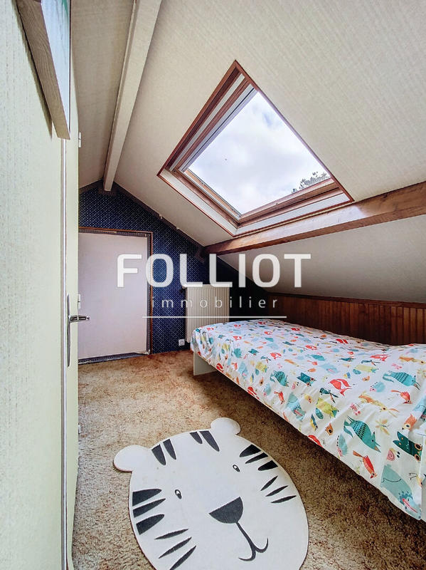 Maison - 93 m² - 5 pièces