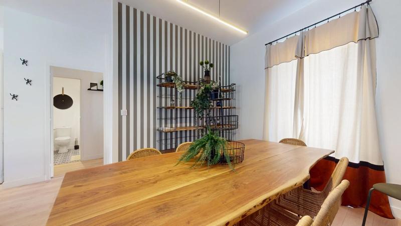 Maison en pierre - 148 m² - 10 pièces