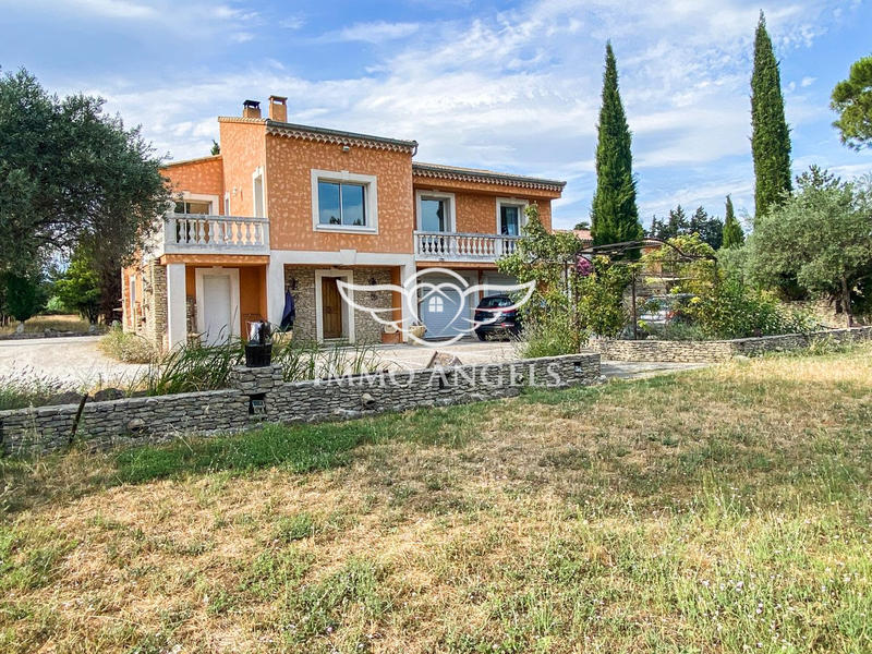 Maison ancienne - 296 m² - 6 pièces