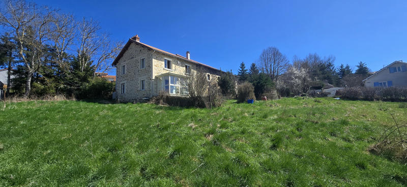 Maison - 107 m² - 5 pièces