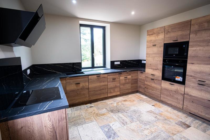 Maison - 180 m² - 6 pièces