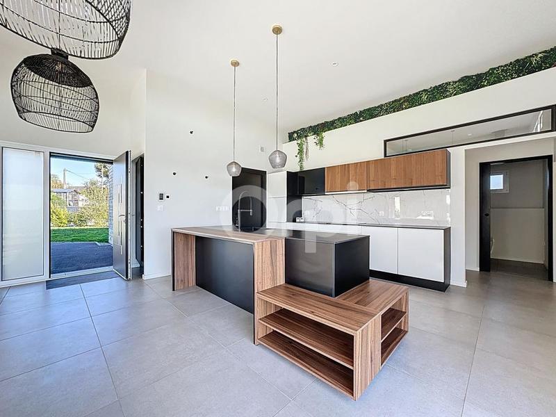 Maison - 128 m² - 5 pièces