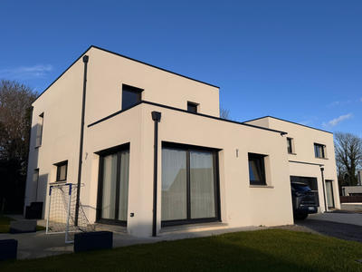 Maison - 106 m² - 5 pièces