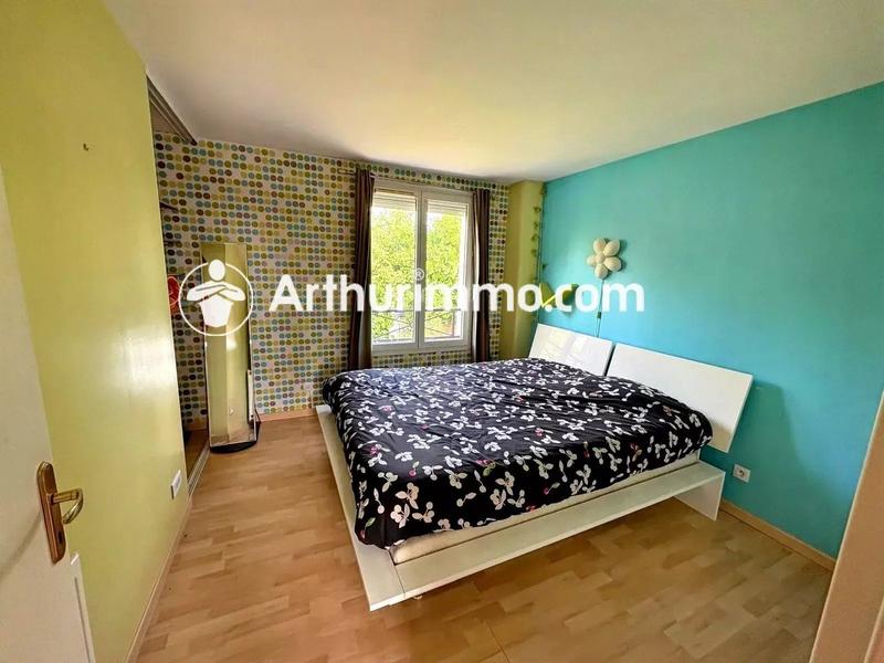 Maison - 96 m² - 5 pièces