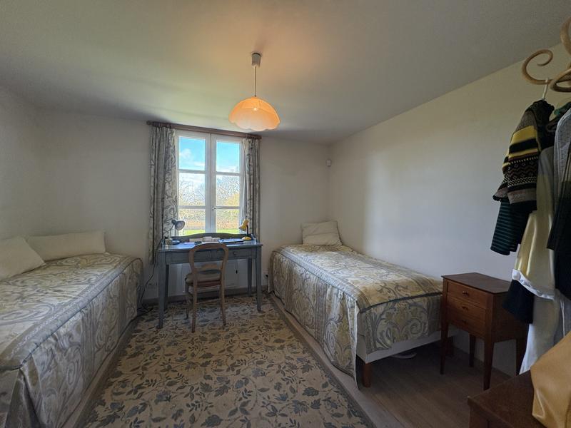 Maison - 140 m² - 4 pièces