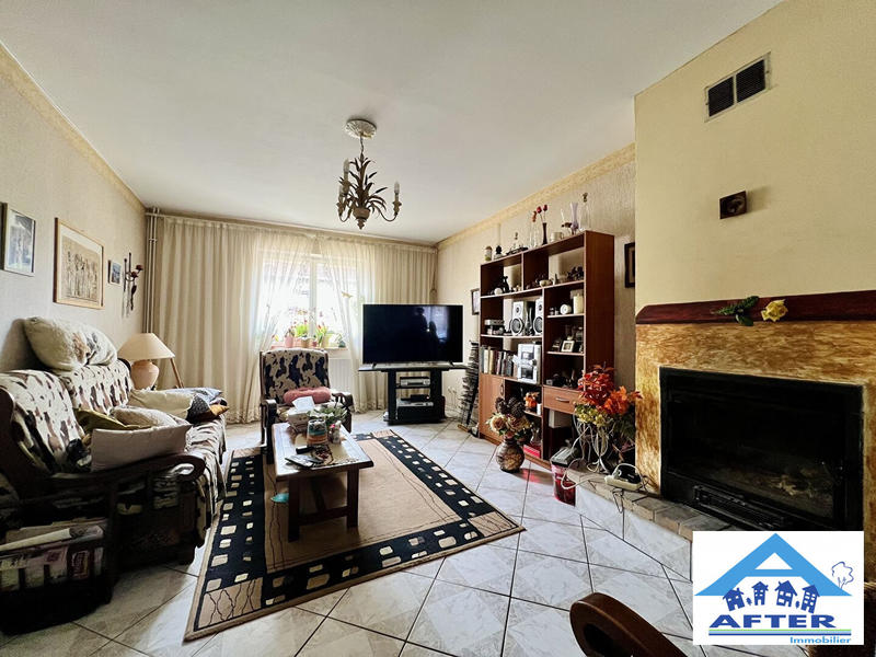 Maison - 121 m² - 5 pièces