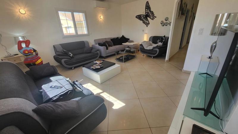 Villa - 220 m² - 6 pièces