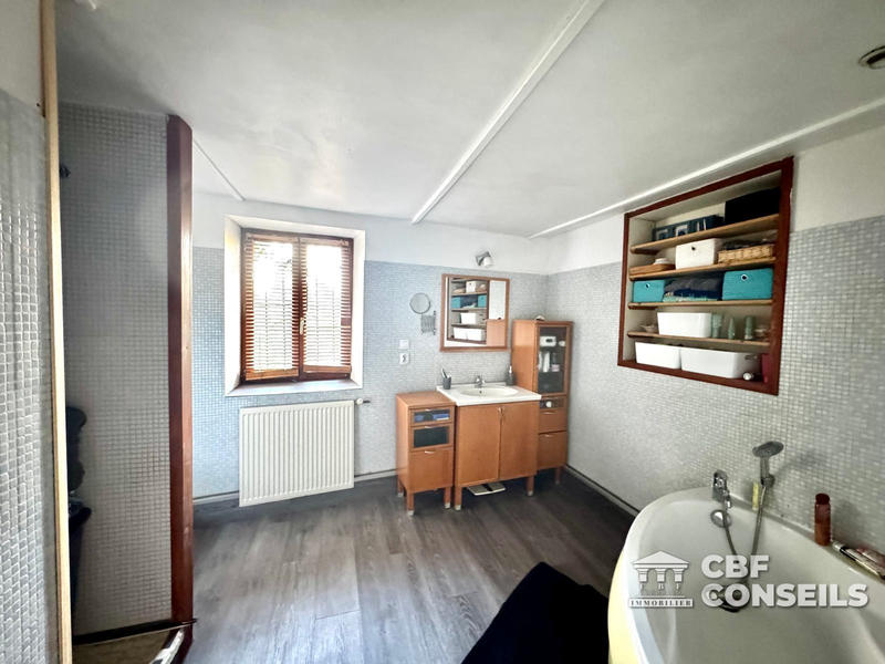 Maison ancienne - 160 m² - 6 pièces