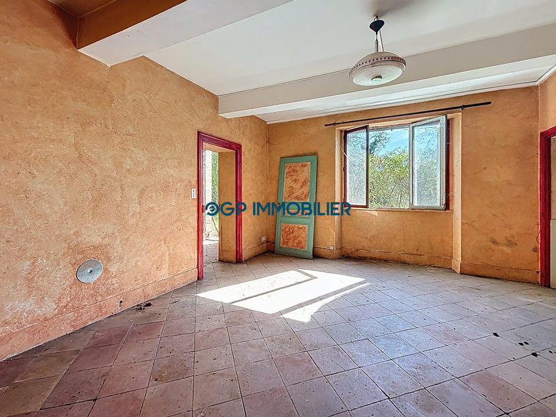 Maison ancienne - 520 m² - 11 pièces