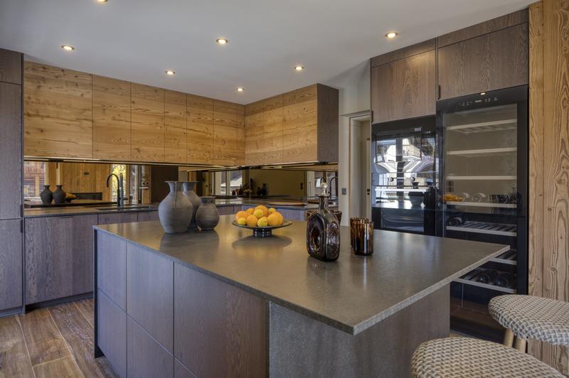 Maison - 203 m² - 6 pièces