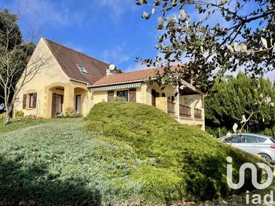 Maison - 131 m² - 5 pièces