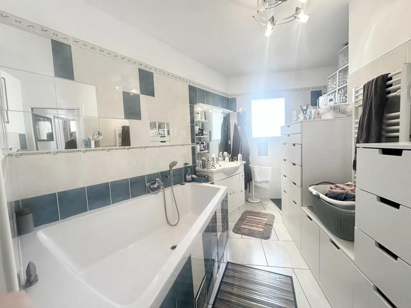 Maison - 70 m² - 3 pièces