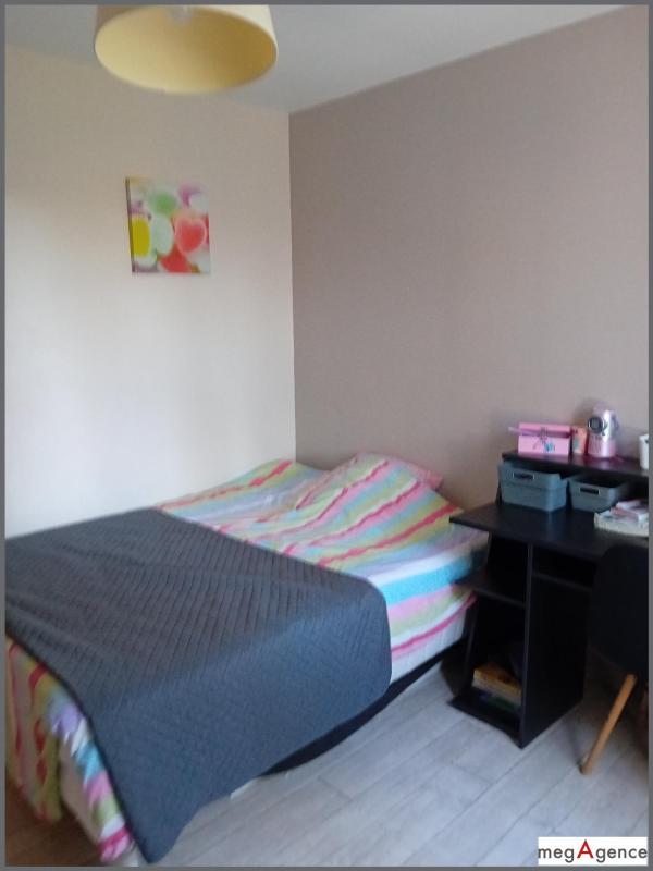 Maison - 175 m² - 9 pièces