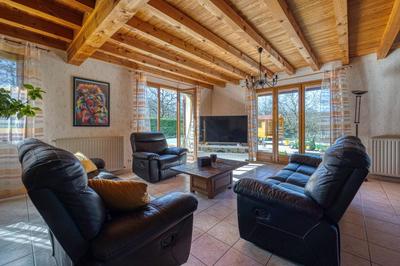 Maison - 208 m² - 5 pièces