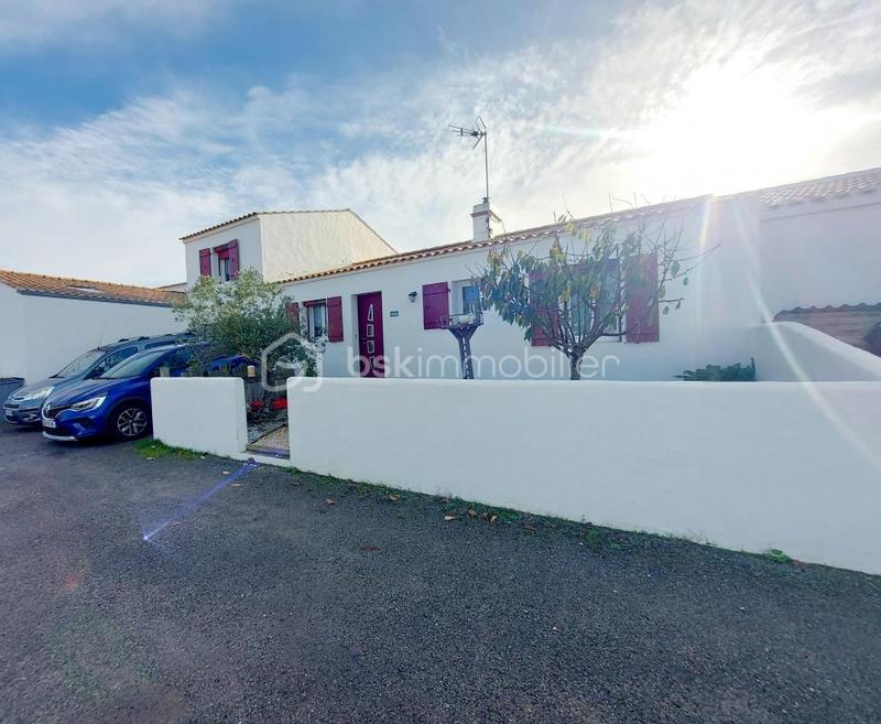 Maison - 98 m² - 4 pièces