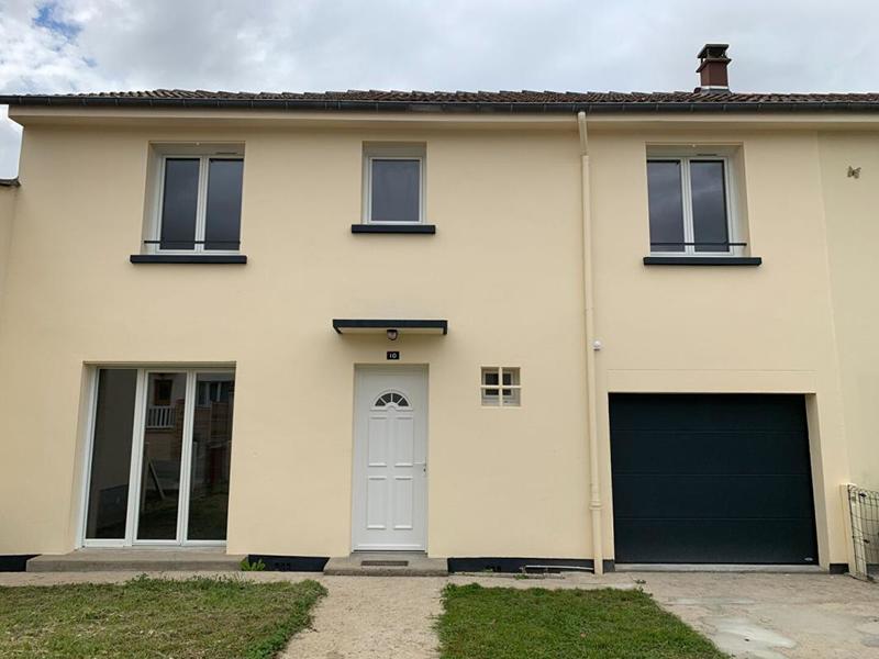 Maison - 94 m² - 5 pièces