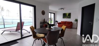 Maison - 105 m² - 4 pièces