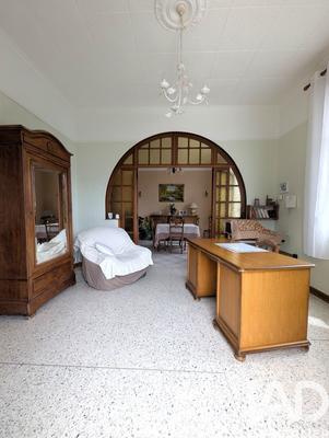 Maison - 164 m² - 8 pièces