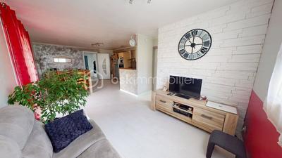 Maison - 86 m² - 4 pièces