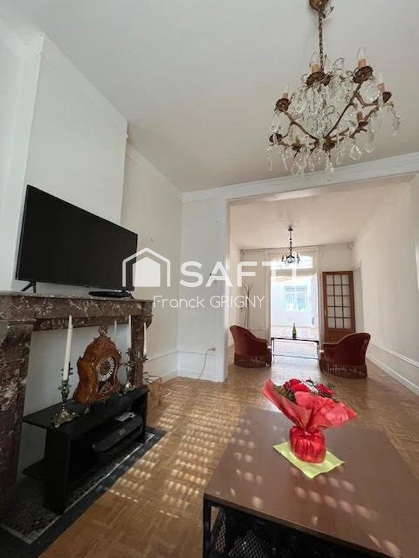 Maison - 139 m² - 5 pièces