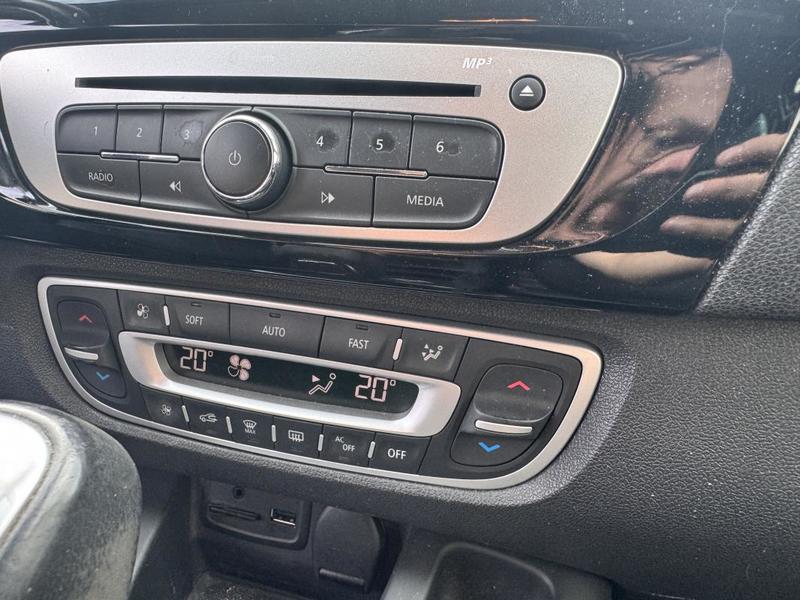 Renault Scénic dCi 110 Energy eco2 Bose Edition